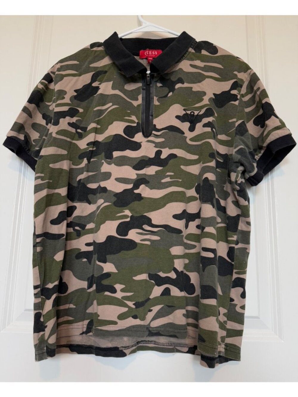 Guess Johnny Grand Camo Polo Military Inspired Streetwear Mens Sz XL runs small